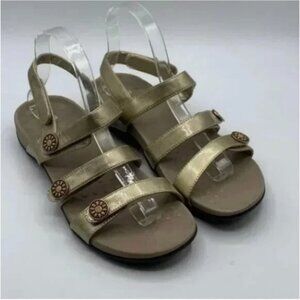Vionic by Orthaheel Cathy Triple Strap Gold Metallic Sandals Size 7